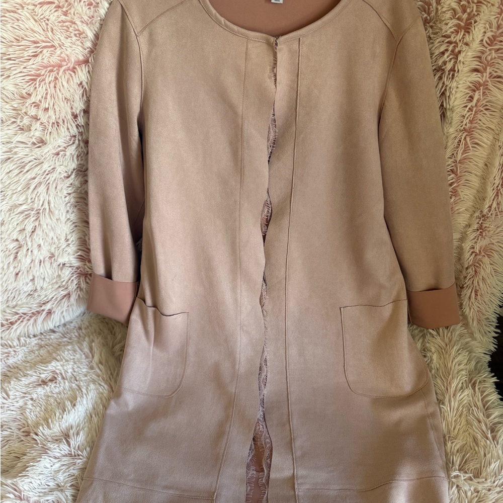 Carmen Marc Valvo Beige Coat